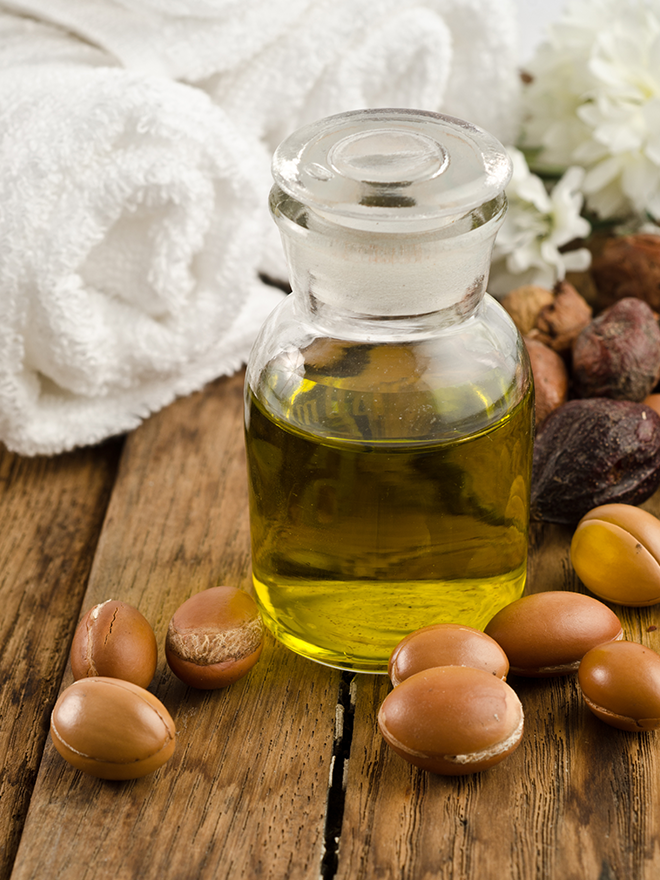 Conseils botanic® Huile d'argan : un soin nourrissant pour les cheveux et les ongles