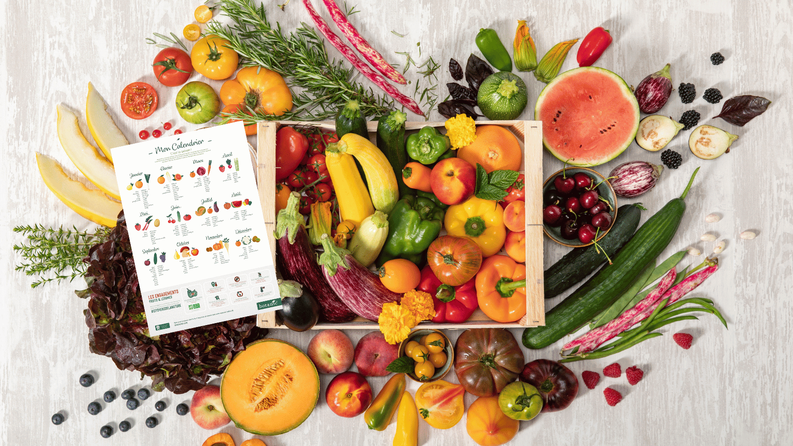 Fruits et légumes d'été sur la table
