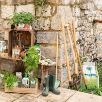 Les outils et accessoires du jardinier à marque botanic