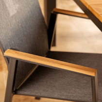 Zoom sur une chaise CAPUCINE