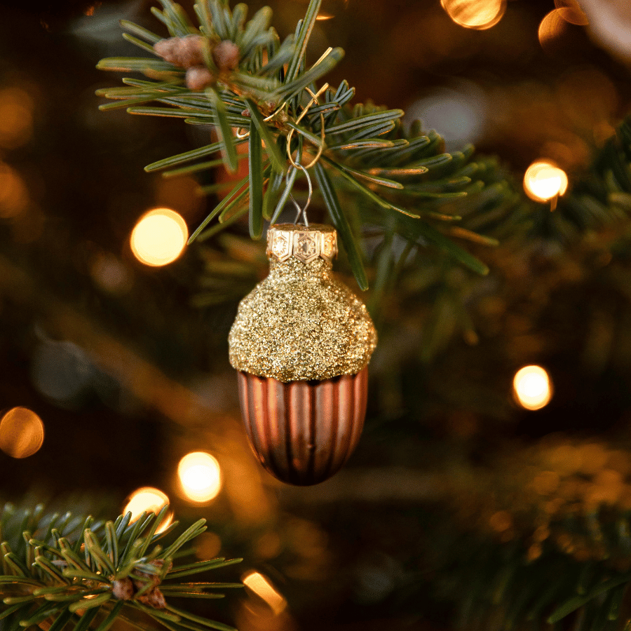 Décoration à suspendre dans le sapin de Noël forme de gland