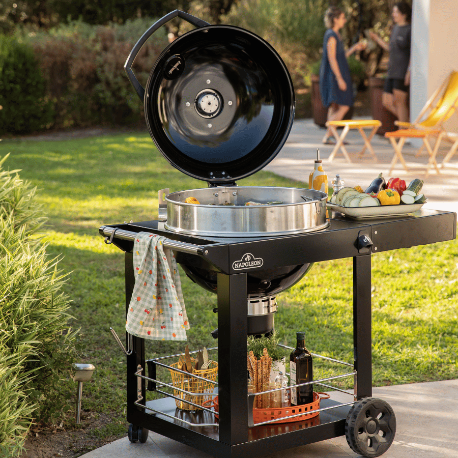 Barbecue et moments en jardin et sur la terrasse