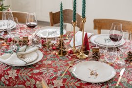 Une table de Noël au style traditionnel