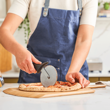 Visuel 1 du produit Roulette à pizza noir lame inox Ooni - Ø 11 cm