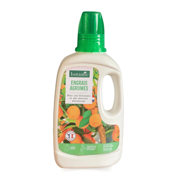 Visuel 1 du produit Engrais agrumes en bouteille botanic® - 500 mL
