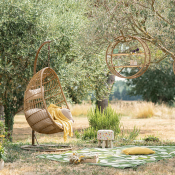 Visuel 1 du produit Chaise à suspendre Corsica couleur bois - 95 x 95 x 195 cm