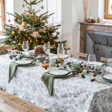 Un intérieur décoré pour un Noël au style nature