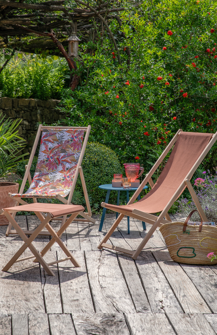Deux chiliennes sur une terrasse