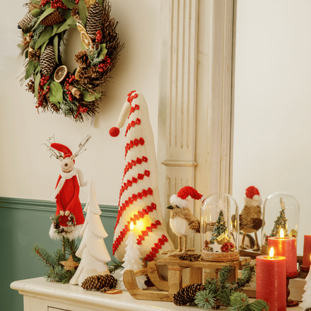 Une décoration de Noël rouge et blanc pour décorer son intérieur