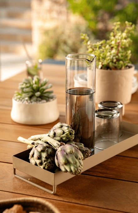 Petite décoration posée sur la table Capucine