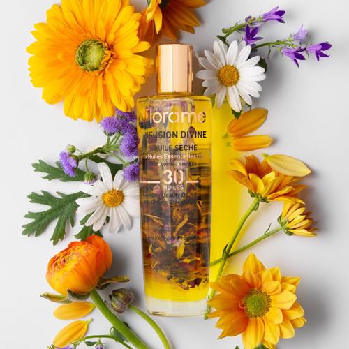 Visuel 2 du produit Huile Sèche Infusion Divine flacon pompe spray 100 ml