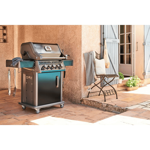 Visuel 9 du produit Barbecue gaz Rogue avec 3 brûleurs et réchaud latéral coloris noir Napoléon - 130 x 64 x 122 cm