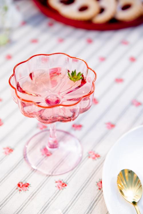 Visuel 2 du produit Coupette à champagne en verre rose Fleur - Ø 10 x H 13 cm