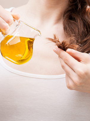 Conseils botanic® Huile de ricin : un fortifiant naturel des cheveux et des ongles