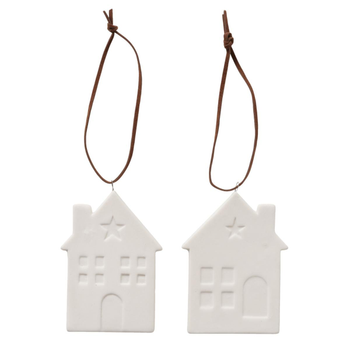 Visuel 1 du produit Pendentif décoratif maison Samy coloris blanc en porcelaine - 6 x 0,6 x 8 cm