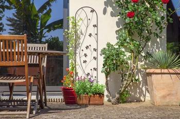 Visuel 1 du produit Treillis yin and yang en métal coloris anthracite Nortène - 35 cm x 150 cm