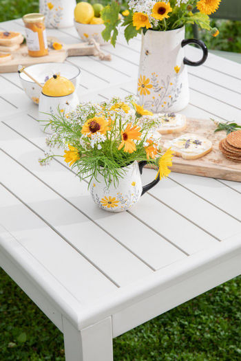 Visuel 1 du produit Table en aluminium crème Caméline II - 180/240 x 98 cm
