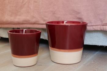 Visuel 1 du produit Pot rond en terre émaillée coloris cerise Les Poteries d'Albi Odyssée - Ø 23 x H 21 cm