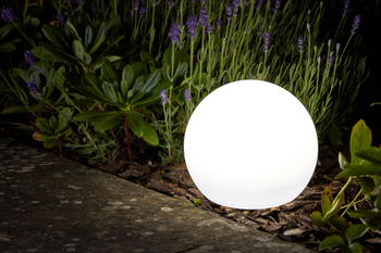 Visuel 1 du produit Sphère pour jardin couleurs changeantes coloris multicolore effet blanc froid en plastique Smartgarden - 23 x 25 x 25 cm