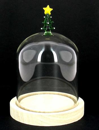 Visuel 1 du produit Cloche en verre avec décor sapin et étoile sur socle en bois - Ø 12 x H 17 cm