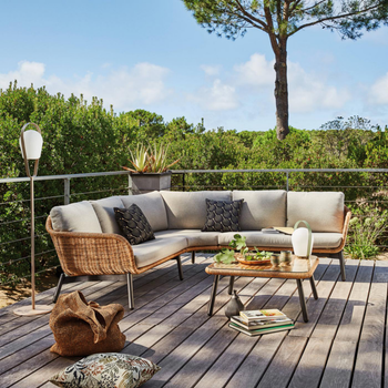 Visuel 1 du produit Salon de jardin d'angle en aluminium et résine coloris beige Tornado - 2 éléments (grand canapé d'angle et table basse)