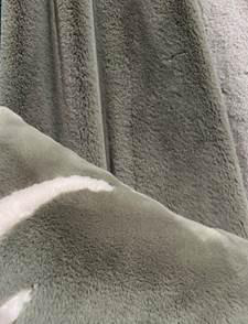 Visuel 1 du produit Plaid vert kaki en polyester Luxe - 130 x 170 cm