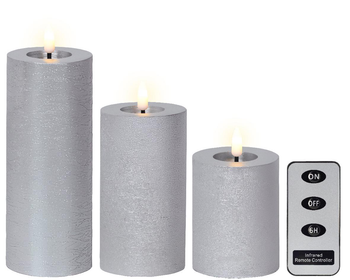 Visuel 1 du produit Lot de 3 bougies argentées imitation cire à LED blanc chaud avec télécommande pour intérieur - Ø 7 x H 19 cm