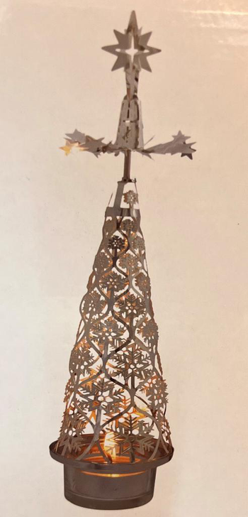 Visuel 1 du produit Photophore pyramide en céramique motif flocons - H 21 cm