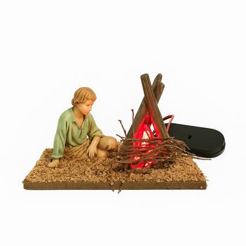 Visuel 1 du produit Feu avec berger et lampe effet flamme pour village de Noël coloris beige en plastique - 10 cm