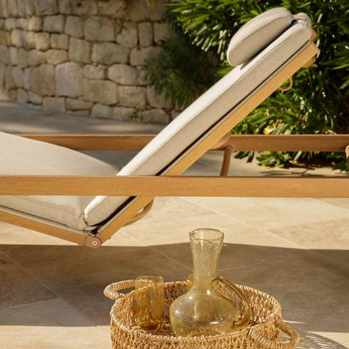 Visuel 7 du produit Bain de soleil coloris beige en aluminium Lotus - 200 x 67,5 x 32 cm