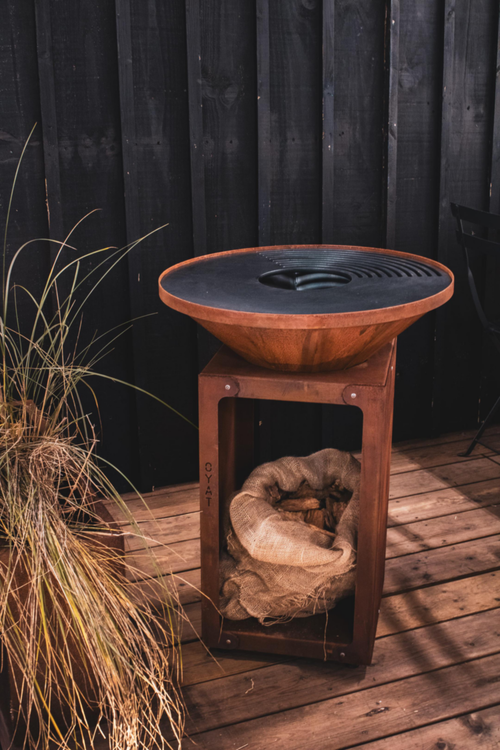 Visuel 1 du produit Brasero de cuisson coloris cognac avec porte-bûches B.B.O 58 Oyat - Ø 58 cm