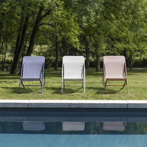 Visuel 4 du produit Maxi transat en tube acier et toile Batyline bleu indigo Lafuma Colorblock- 62 x 83 x 94 cm