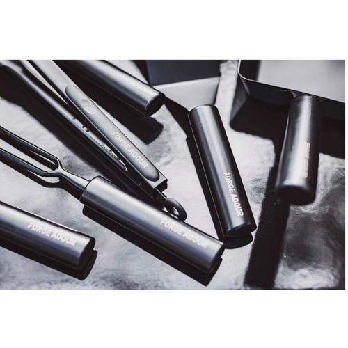 Visuel 3 du produit Fourchette courte pour plancha coloris noir en titane Forge Adour - 29,5 x 2,8 x 1,5 cm
