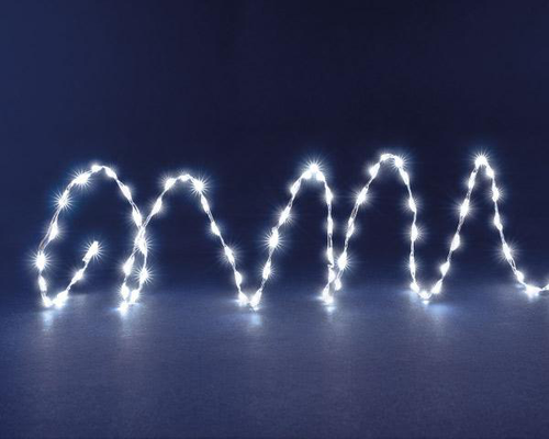 Visuel 1 du produit Guirlande lumineuse à 300 micro-LED blanc froid intense sur câble argent - 4,8 m