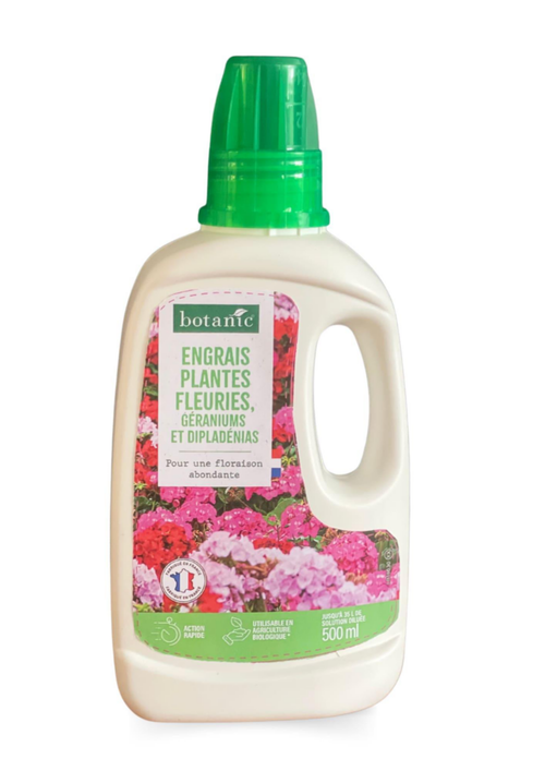 Visuel 1 du produit Engrais géraniums dipladénias et fleurs en bouteille botanic® - 500 mL