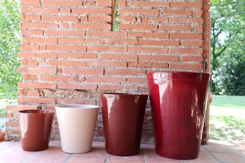 Visuel 1 du produit Pot rond en terre émaillée coloris cerise Les Poteries d'Albi Sydney - Ø 45 x H 61 cm