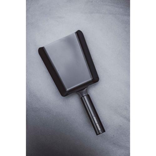 Visuel 2 du produit Spatule large pour plancha coloris noir en titane Forge Adour - 33 x 11,5 cm