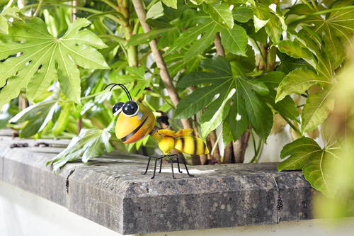 Visuel 2 du produit Figurine décorative abeille coloris jaune en métal Smartgarden - 21 x 23 x 12,5 cm