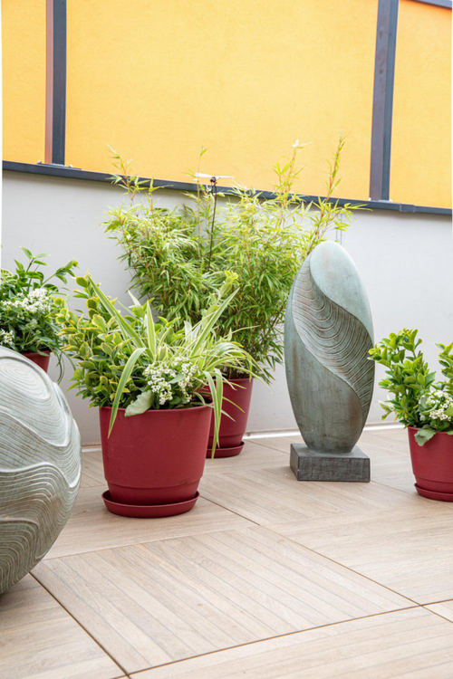 Visuel 2 du produit Soucoupe rouge cerise pour pot Poetic Joy 35 - Ø 26,6 x H 3,4 cm