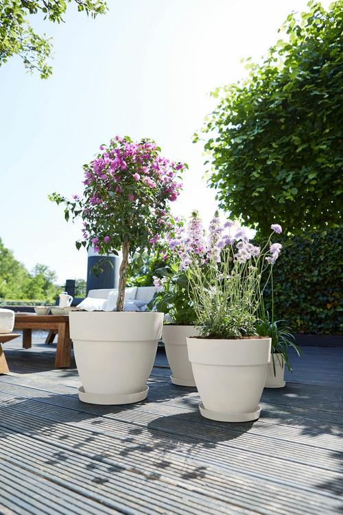 Visuel 5 du produit Pot rond en plastique recyclé coloris blanc soie Elho Vibia Campana - Ø 40 x H 33,4 cm