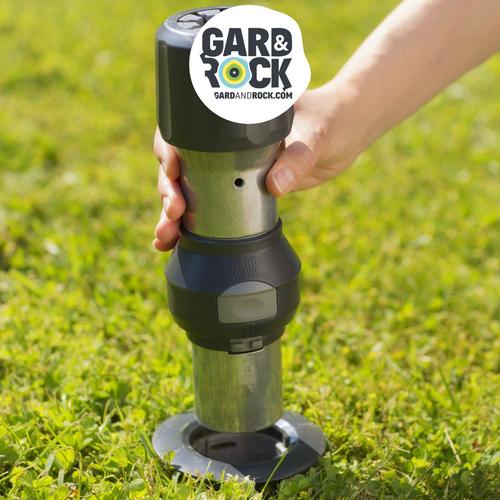 Capture vidéo du produit Pied de parasol droit pour mât coloris gris en aluminium Gard&Rock - Ø 8 x 28 cm