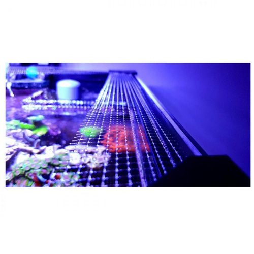 Visuel 3 du produit Filet de protection aquarium, spécificité FishGuard - BANANAQUARIUM