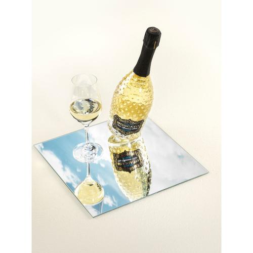 Visuel 2 du produit Vin blanc pétillant bio Muse Moscato Dolce. La bouteille de 75 cl