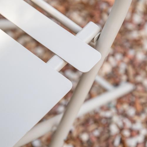 Visuel 4 du produit Chaise de jardin pliante Clivia coloris beige en acier - 50,5 x 42 x 84 cm