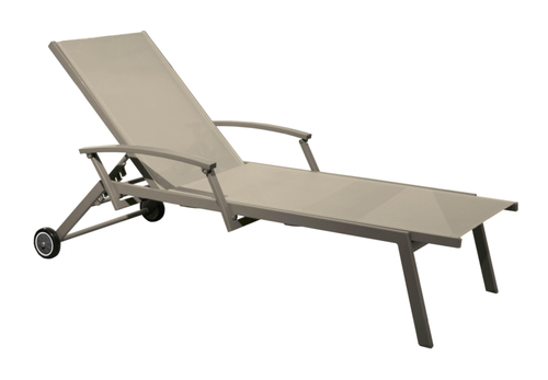 Visuel 1 du produit Bain de soleil Oro avec accoudoir coloris beige en aluminium - 190 x 68 x 34 cm