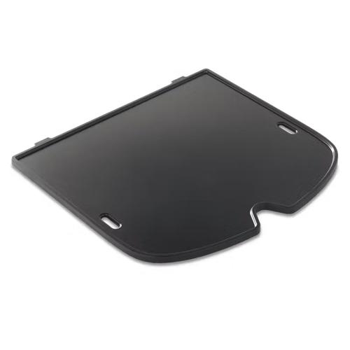 Visuel 3 du produit Plancha en fonte d’acier émaillée noire pour barbecue Weber Traveler - 32 x 34,5 cm