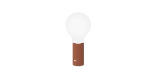 Visuel 1 du produit Lampe rouge forme ampoule Fermob Aplo - Ø 11 x H 24 cm