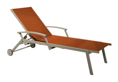 Visuel 1 du produit Bain de soleil Oro avec accoudoir coloris orange en aluminium - 190 x 68 x 34 cm